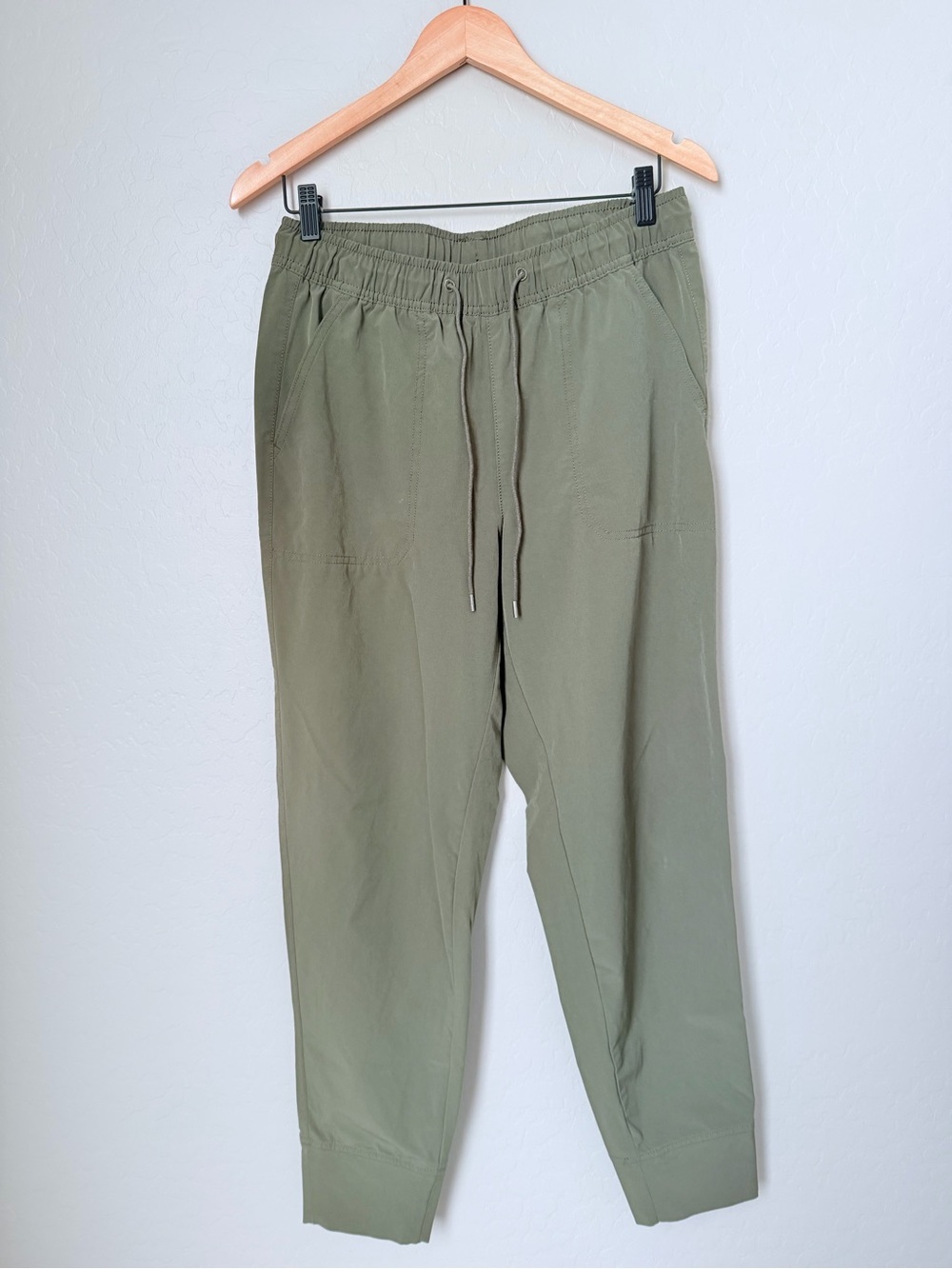 American Eagle Outfitters Olive Drawstring Joggers